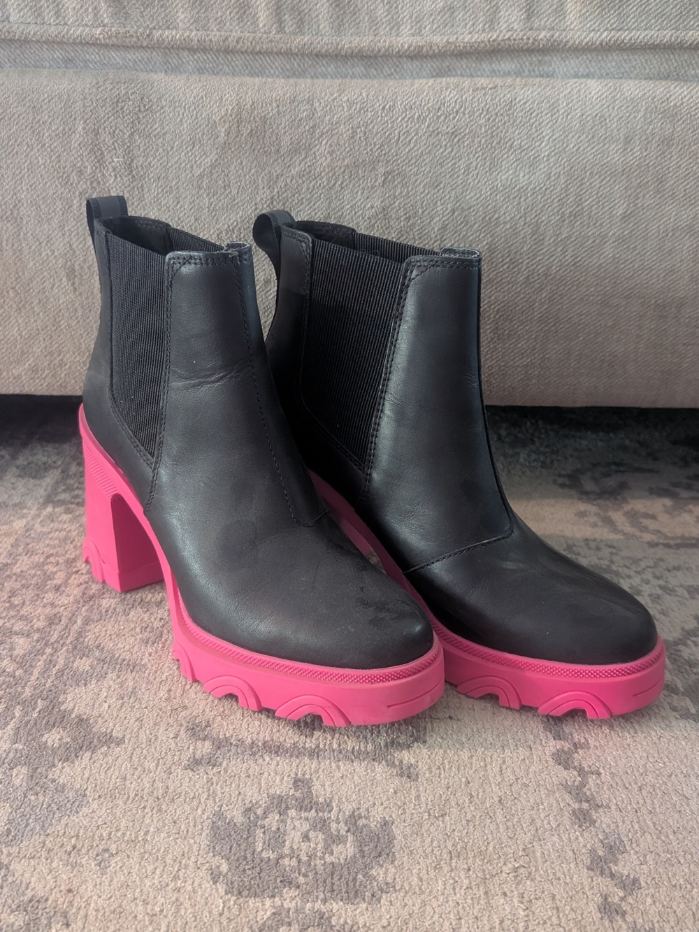 Sorel Brex Chelsea Boot with Hot Pink Platform Heel Leather